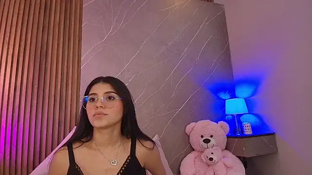 ariana jhonson1 online show from May 4, 12:09 pm
