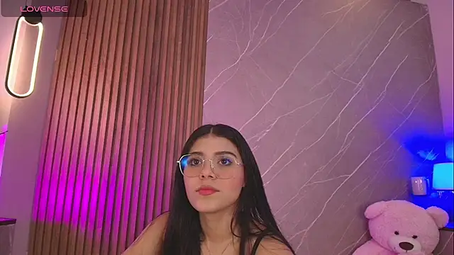 ariana jhonson1 online show from July 16, 2:10 pm