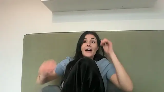 Petitecookie online show from March 9, 4:54 pm