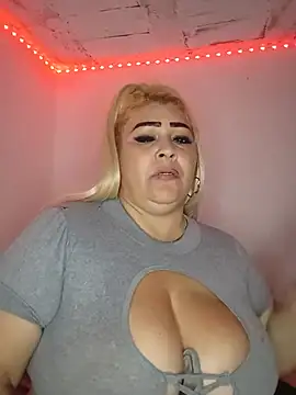 BonniAdams online show from July 18, 4:05 am