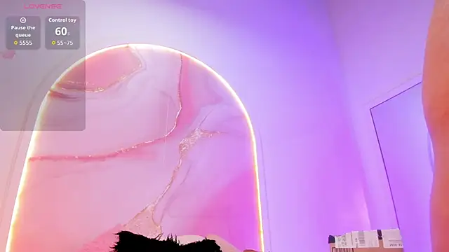 Sofii Lopezz online show from March 11, 12:31 pm