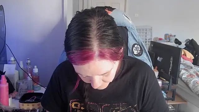 AureliaXOX online show from October 15, 9:56 am