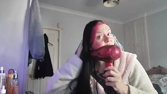 AureliaXOX online show from November 2, 11:24 am