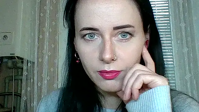 LuminousLady online show from October 22, 2:11 pm