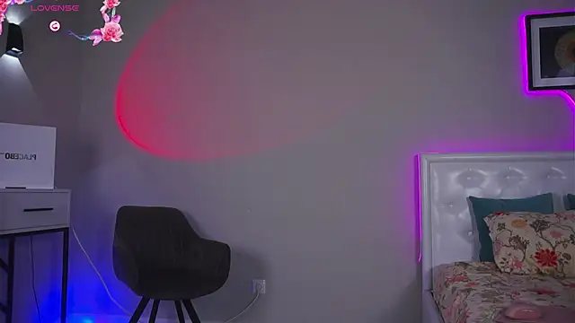 LeaCox  online show from March 15, 11:23 am