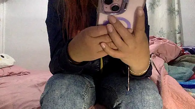 sharonlopez9611 online show from November 26, 3:07 am