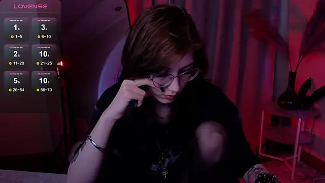 lissaros online show from September 19, 6:01 am