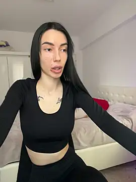 Celine Roxelle online show from January 19, 1:18 pm