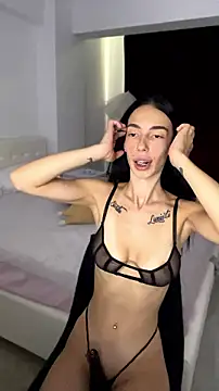 Celine Roxelle online show from July 28, 10:13 am