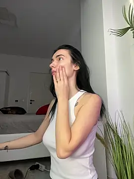 Celine Roxelle online show from January 13, 12:53 pm