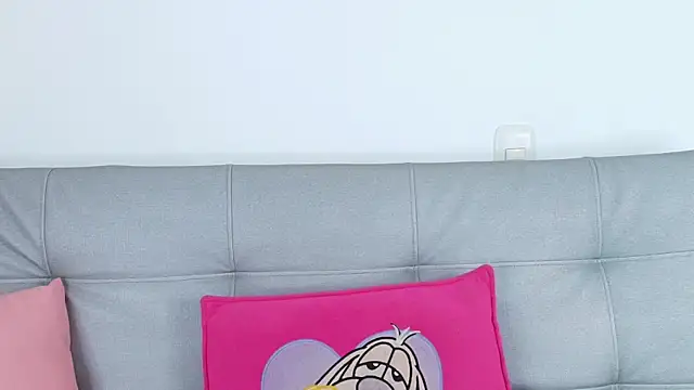MarianaGiiiL online show from July 14, 11:53 pm