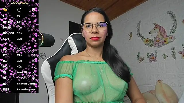 alisson hoffman05 online show from July 28, 11:04 pm