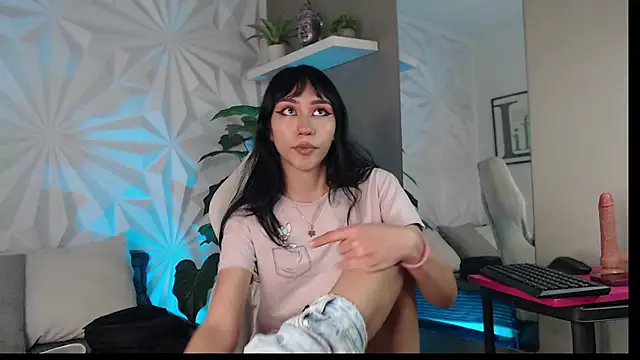 Snapshot of Miaa_Lee7 chatting on October 14, 8:44 pm Miaa Lee7 online show from October 14, 8:44 pm