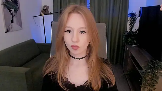 DariaTate online show from May 2, 11:57 am