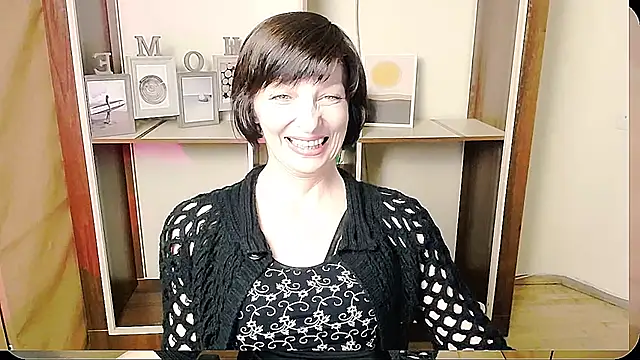  AngeliaFlow  online show from June 17, 9:21 am