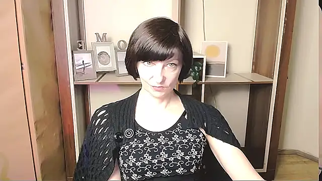  AngeliaFlow  online show from May 1, 8:28 am