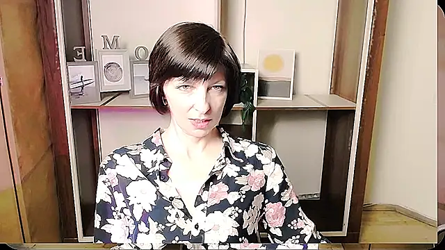  AngeliaFlow  online show from June 19, 9:35 am
