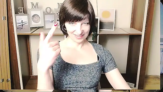  AngeliaFlow  online show from June 23, 9:07 am