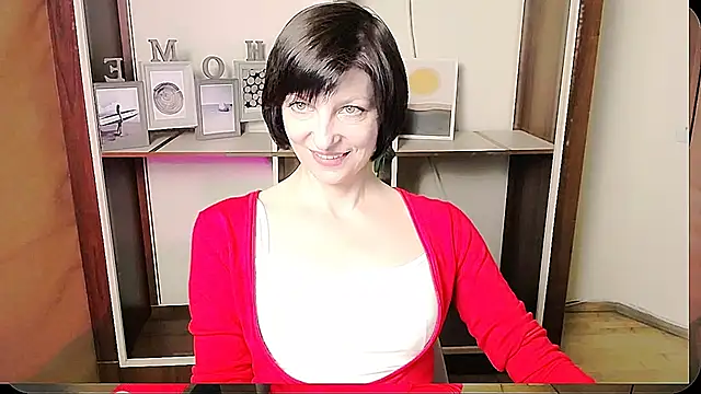 AngeliaFlow  online show from June 18, 9:14 am