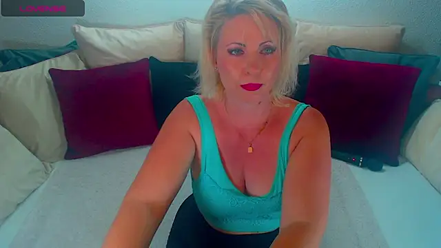 Lex McQueen online show from May 12, 8:04 pm