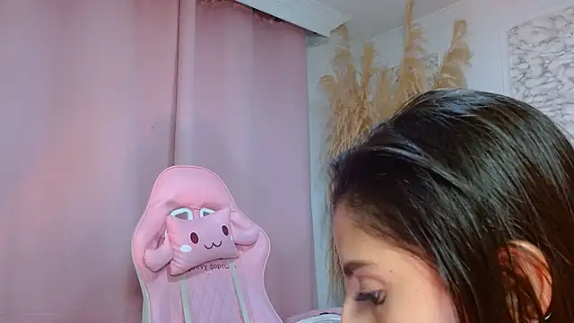 Danella houston online show from July 19, 10:23 pm