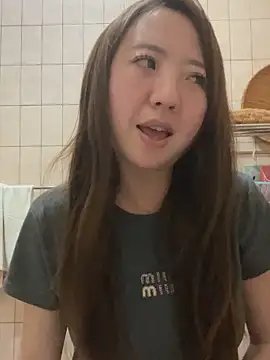 Snapshot of Hannababy_ chatting on October 3, 5:29 pm Hannababy online show from October 3, 5:29 pm