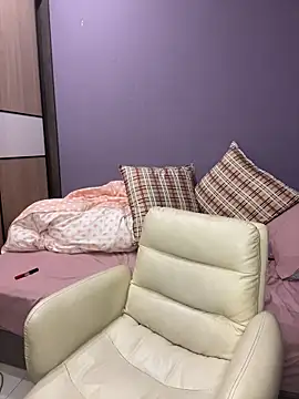 Hannababy  online show from June 12, 2:36 pm