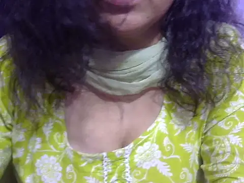 Your cutiepie  online show from March 14, 5:25 pm