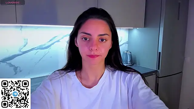 EmiliaZen online show from June 26, 10:33 pm