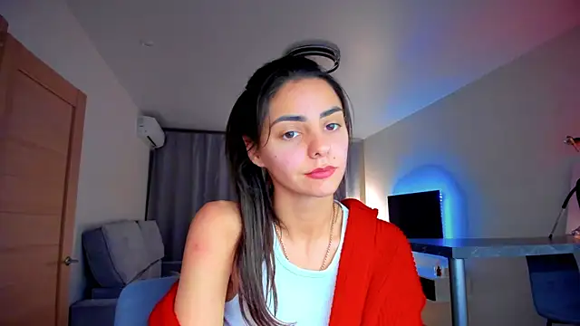 Snapshot of EmiliaZen chatting on October 1, 4:56 pm EmiliaZen online show from October 1, 4:56 pm