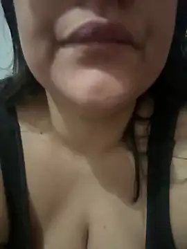 daianaspencer online show from February 16, 8:25 am