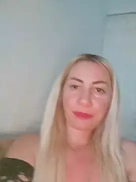 visnjica online show from May 2, 9:40 pm