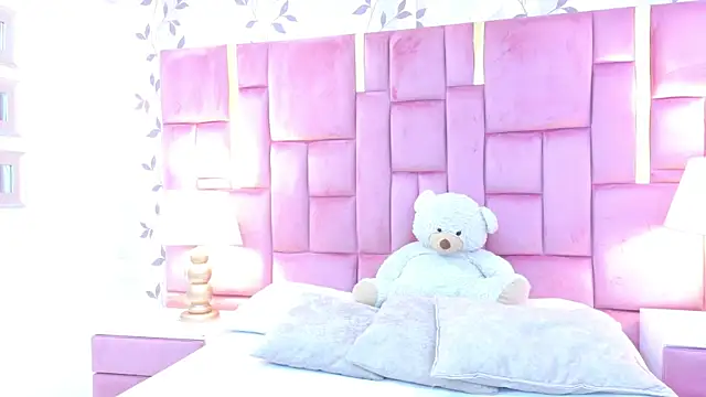 ArianaFranco online show from August 1, 1:13 pm