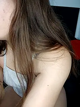 Ezella1 online show from November 1, 11:52 pm