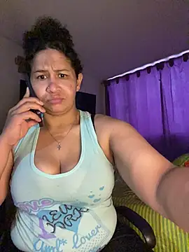 Carola-Ross online show from May 4, 4:44 pm