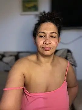 Carola-Ross online show from June 21, 1:26 pm