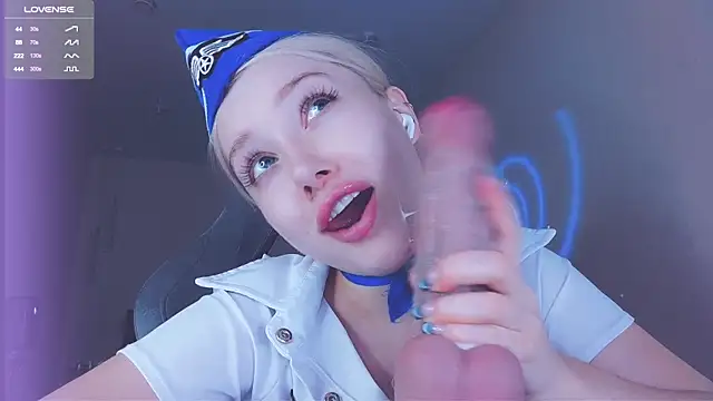 Snapshot of _chatur_babe chatting on October 3, 3:39 pm chatur babe online show from October 3, 3:39 pm