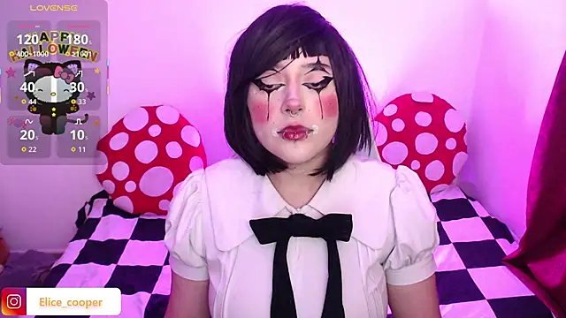 Elice cooper  online show from October 31, 4:47 am