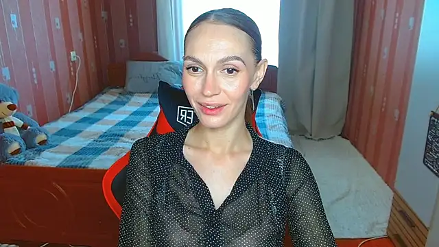Lady Sunshine  online show from July 8, 7:32 am