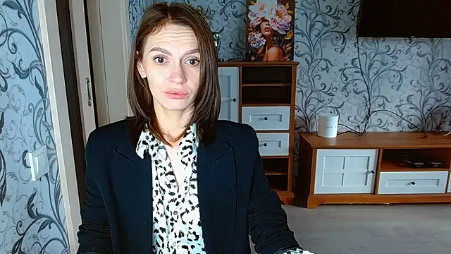 Lady Sunshine  online show from October 2, 7:02 am