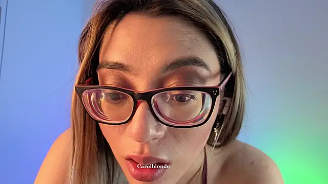 Carolblonde online show from June 15, 4:34 am