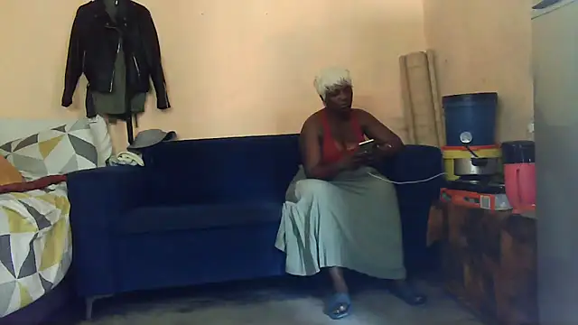 01applebottom online show from September 13, 12:46 pm