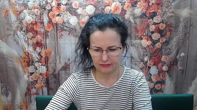 Miroslava Happi online show from February 28, 6:57 am