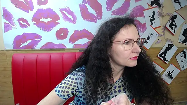 Miroslava Happi online show from September 13, 6:43 am