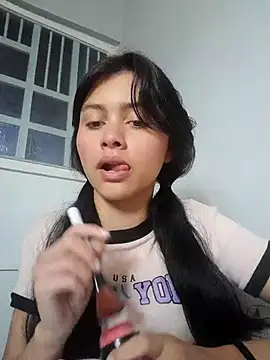 Snapshot of CHLOE_ISABELL chatting on September 17, 4:49 pm CHLOE ISABELL online show from September 17, 4:49 pm