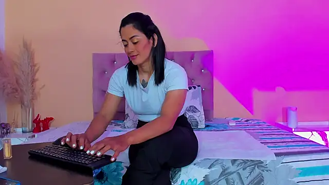 cristal crossfitx online show from September 18, 10:58 am