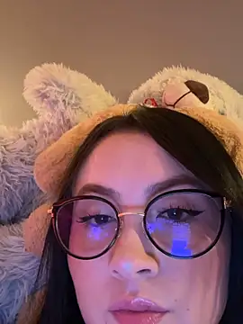 ValentinaOrtiz3 online show from March 9, 10:35 pm