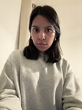 Valeedoll online show from March 10, 3:21 am