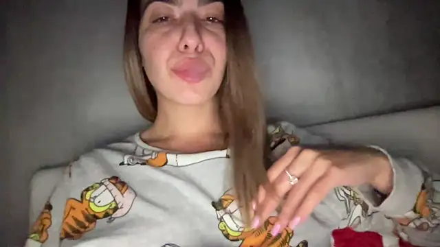 sarrah rossy online show from November 28, 10:13 pm