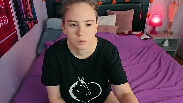 Lika 0ne online show from November 24, 12:29 pm